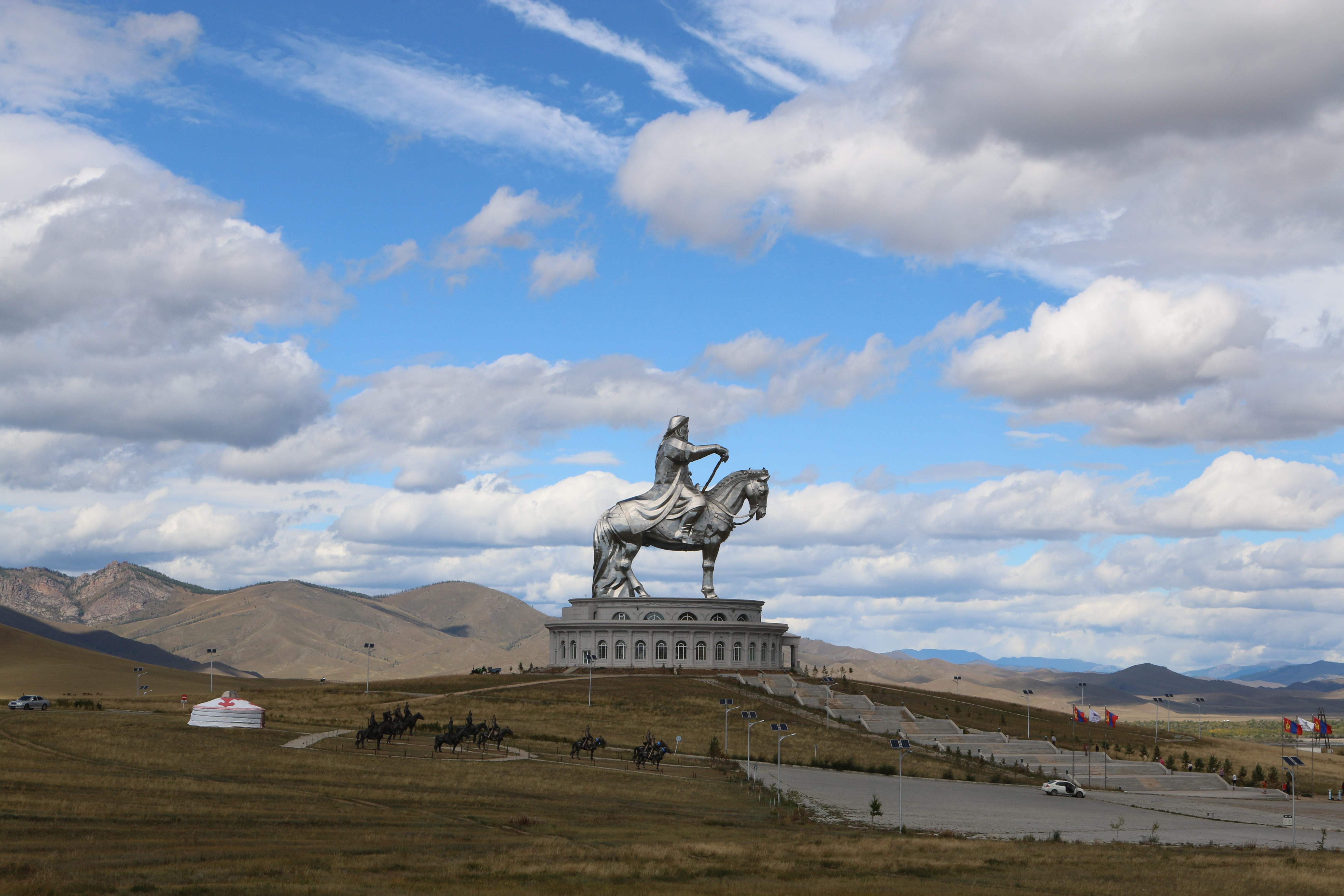 13-Day Mongolia Tour: A Land of Mystic Serene Steppes