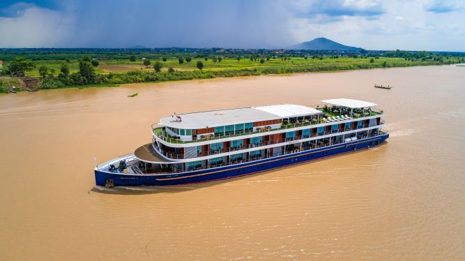 Luxury Halong Bay & Mekong River Cruise from Vietnam to Cambodia