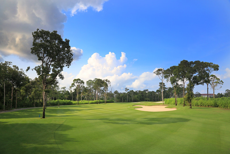 LUXURY GOLF PACKAGE SOUTHERN VIETNAM: SAIGON AND PHU QUOC 